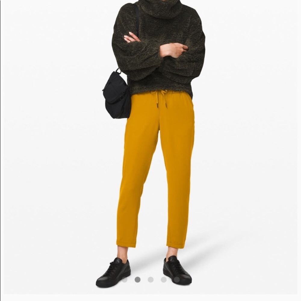 Lululemon On The Fly 7/8 Pant